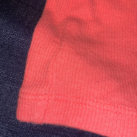 Off the shoulder T-shirt - Picture 4 of 4